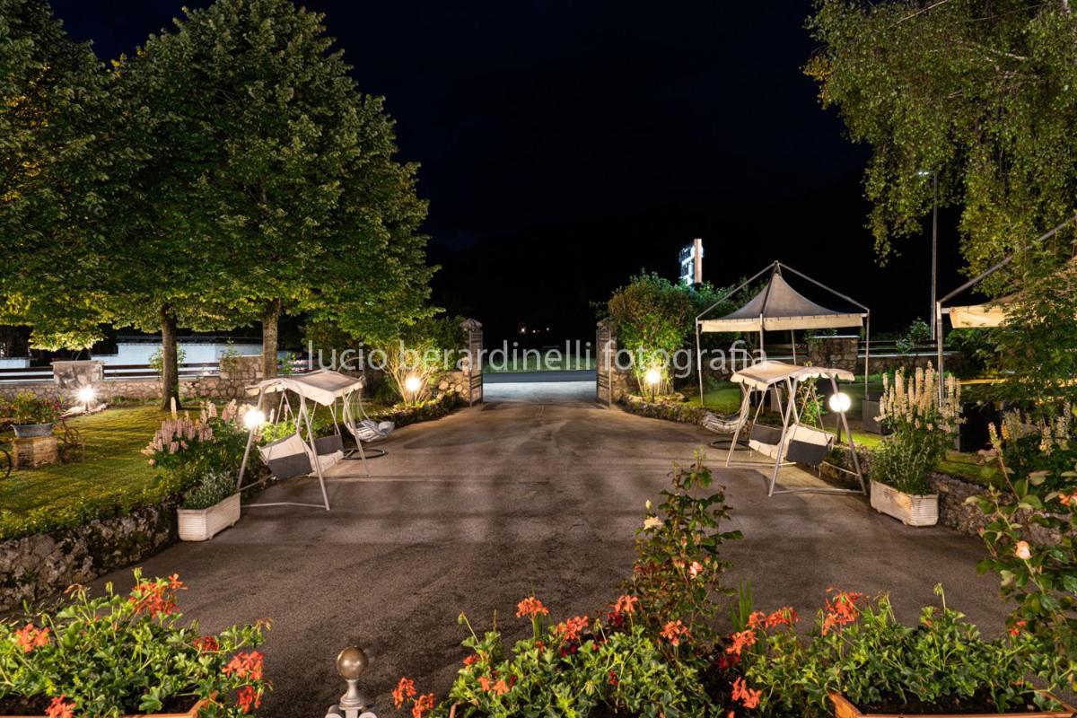 Hotel Edelweiss Pescasseroli Esterno foto