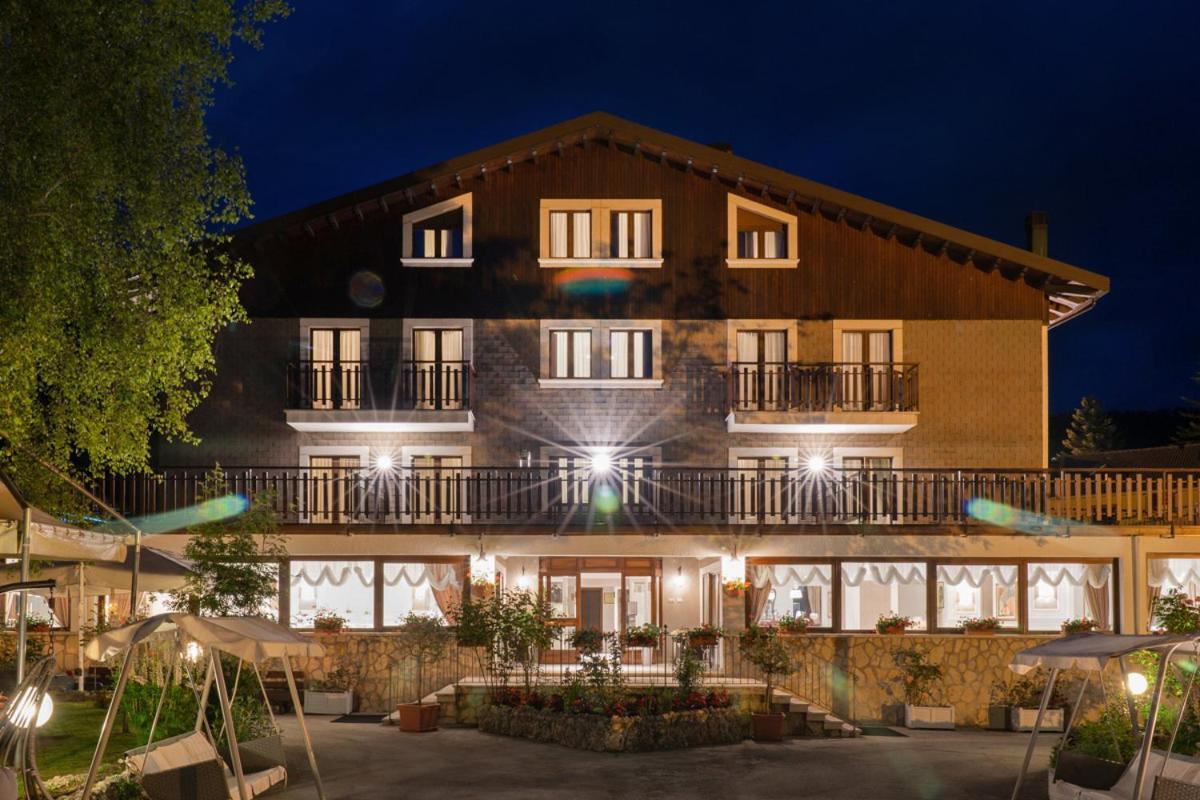 Hotel Edelweiss Pescasseroli Esterno foto